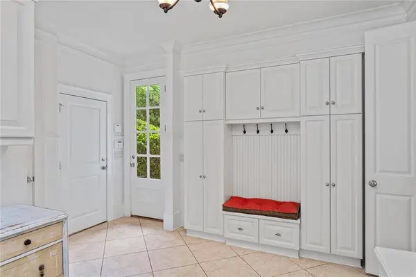 2000 Lancaster SQ, Roswell, GA 30076