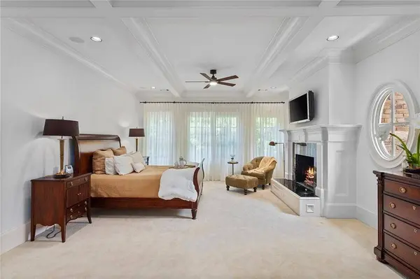 2000 Lancaster SQ, Roswell, GA 30076