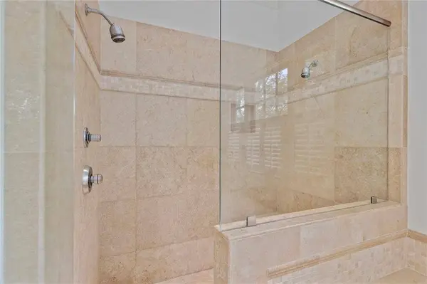 2000 Lancaster SQ, Roswell, GA 30076