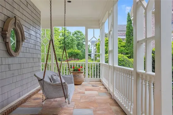 2000 Lancaster SQ, Roswell, GA 30076