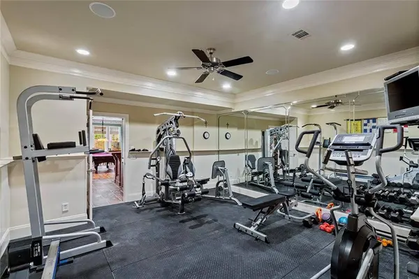 2000 Lancaster SQ, Roswell, GA 30076