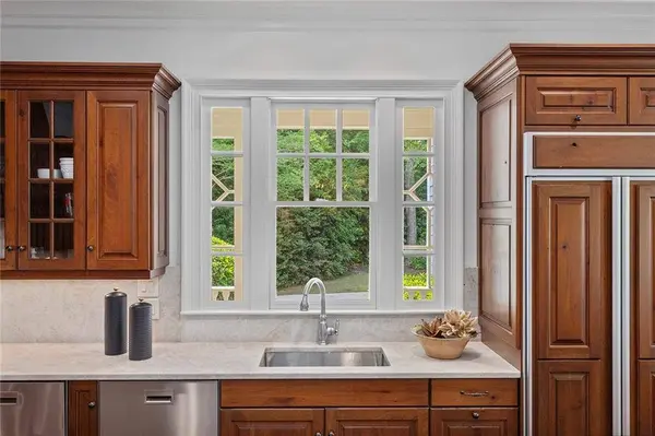 2000 Lancaster SQ, Roswell, GA 30076