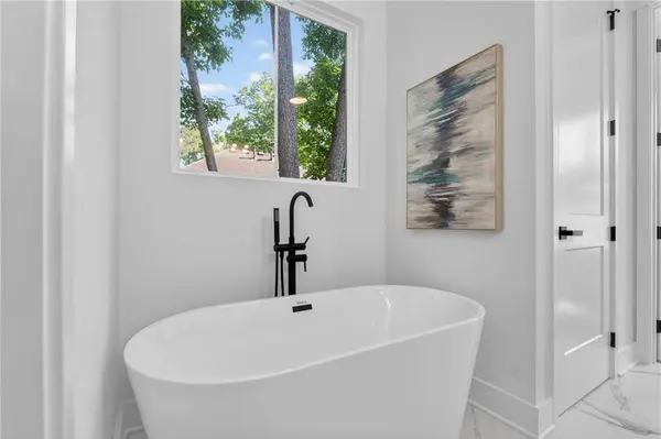 4299 Forest PL, Cumming, GA 30041