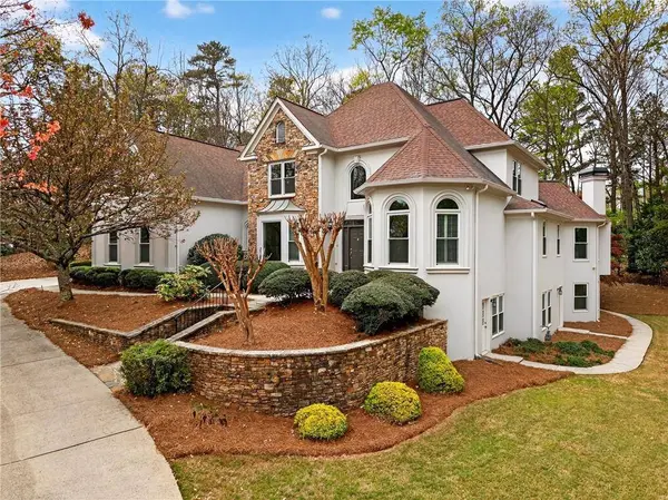 10640 N Edgewater PL, Johns Creek, GA 30097