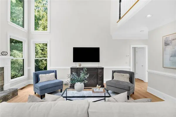 10645 Oxford Mill CIR, Alpharetta, GA 30022