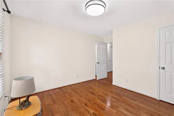 5490 Hampstead WAY, Johns Creek, GA 30097