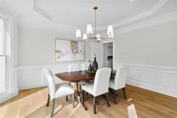 10645 Oxford Mill CIR, Alpharetta, GA 30022