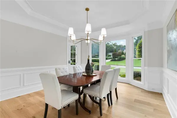 10645 Oxford Mill CIR, Alpharetta, GA 30022