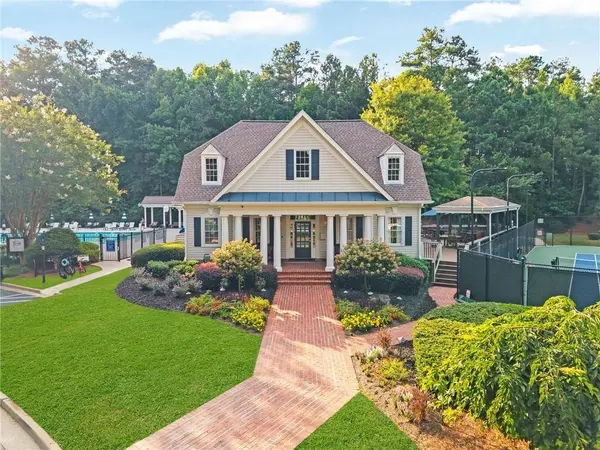 10645 Oxford Mill CIR, Alpharetta, GA 30022