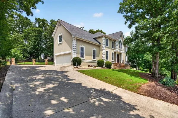 5490 Hampstead WAY, Johns Creek, GA 30097