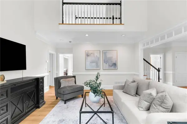 10645 Oxford Mill CIR, Alpharetta, GA 30022