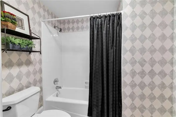 9725 Rod RD, Johns Creek, GA 30022