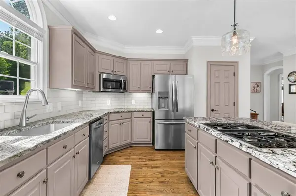 9725 Rod RD, Johns Creek, GA 30022