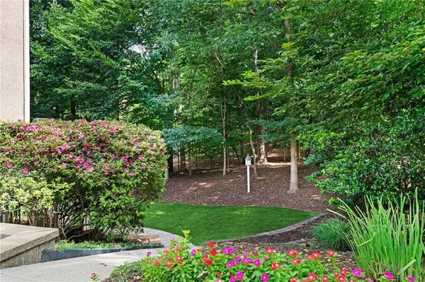 9725 Rod RD, Johns Creek, GA 30022