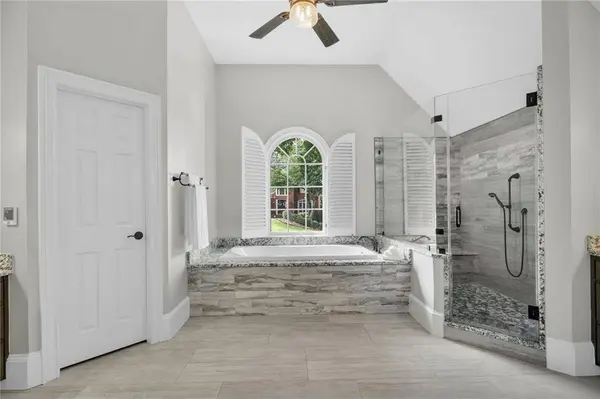 9725 Rod RD, Johns Creek, GA 30022