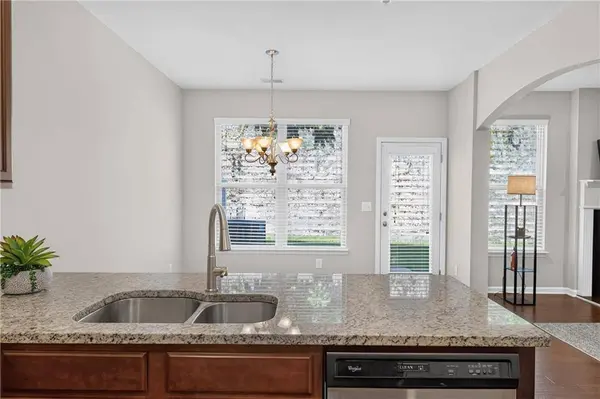 3383 Castleberry Village CIR #150, Cumming, GA 30040