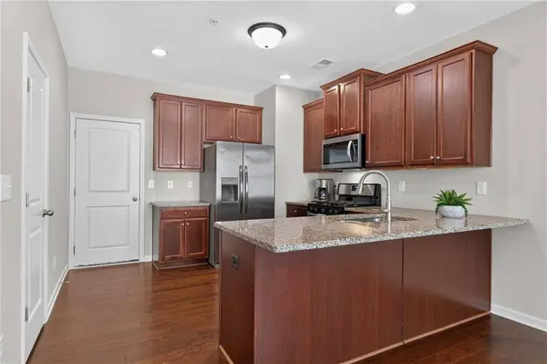 3383 Castleberry Village CIR #150, Cumming, GA 30040