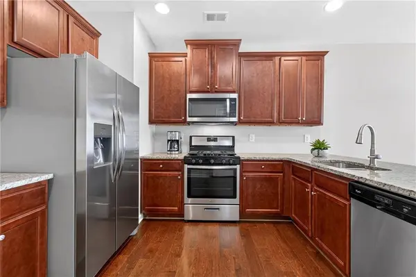 3383 Castleberry Village CIR #150, Cumming, GA 30040