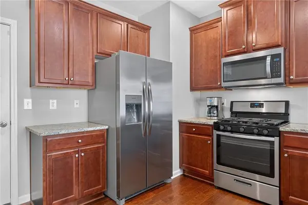 3383 Castleberry Village CIR #150, Cumming, GA 30040