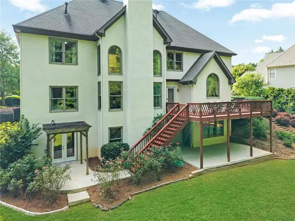 10645 Oxford Mill CIR, Johns Creek, GA 30022