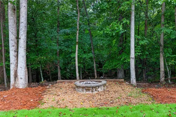 3980 Sweeting ST, Cumming, GA 30041