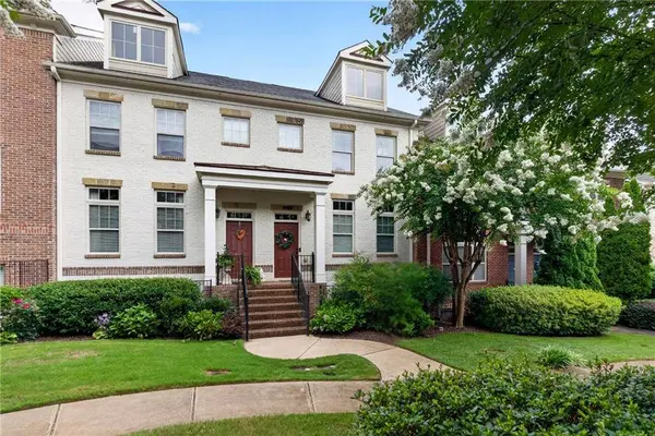 7690 Willoughby CT
