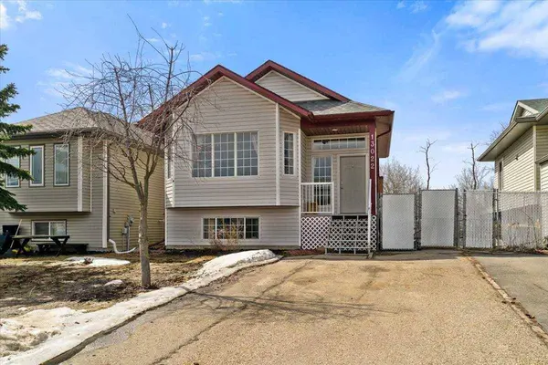 13022 95 ST, Grande Prairie, AB T8X1R9