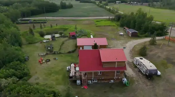 31039 Township Road 734, Bezanson, AB T0H0G0