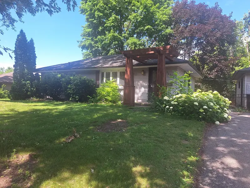 11124 Drew Ave S, Bloomington, MN 55431-3843