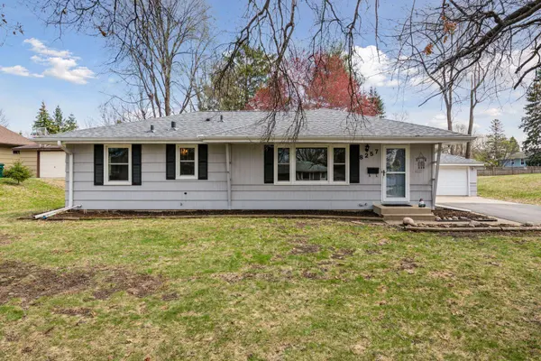 8257 York AVE S, Bloomington, MN 55431