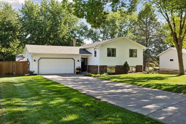 5593 Obrien AVE N, Stillwater, MN 55082