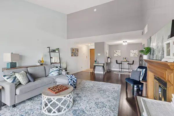 4100 Parklawn AVE #309, Edina, MN 55435