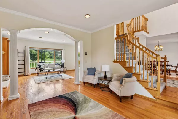 13900 Darwin WAY, Rosemount, MN 55068