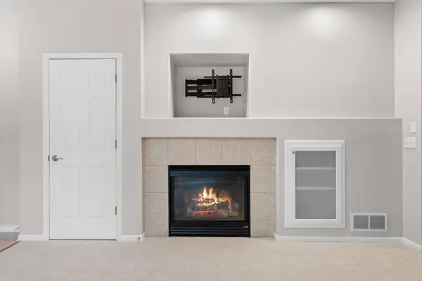 9741 Belmont LN, Eden Prairie, MN 55347