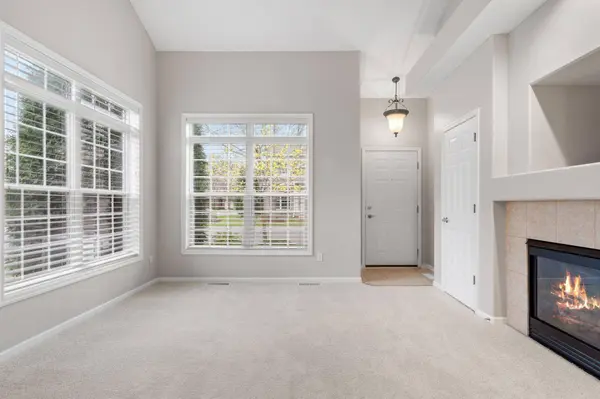 9741 Belmont LN, Eden Prairie, MN 55347