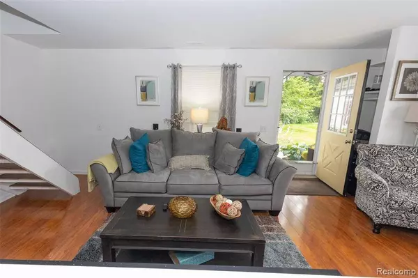 3233 Northfield Court, Orion Twp, MI 48360