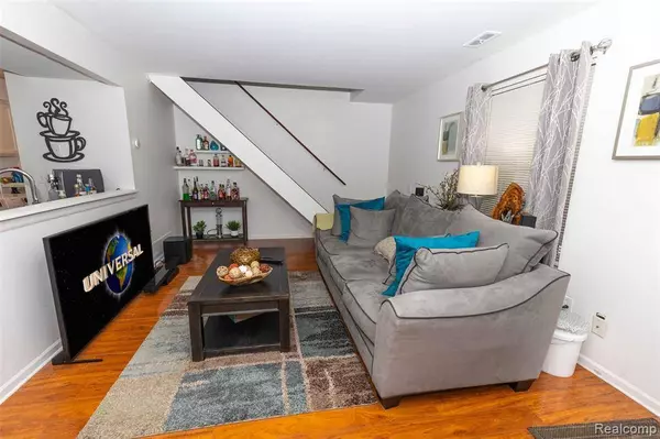 3233 Northfield Court, Orion Twp, MI 48360