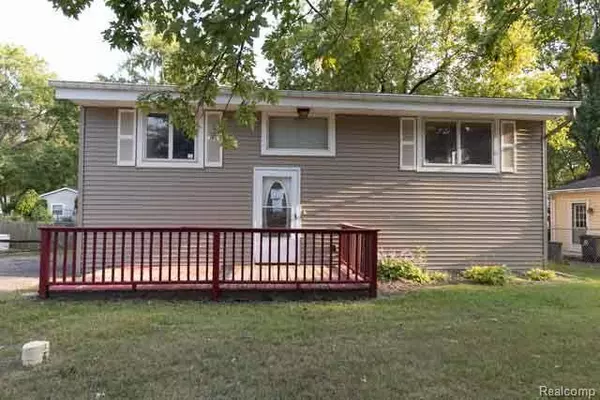1160 Miller Road, Orion Twp, MI 48362