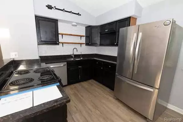 1160 Miller Road, Orion Twp, MI 48362