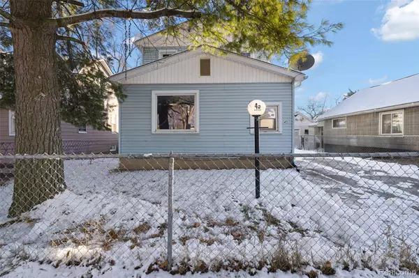 45 N Merrimac ST, Pontiac, MI 48340