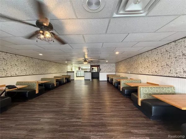 4084 Huron ST, North Branch, MI 48461