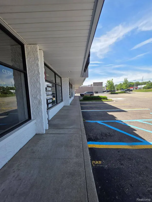 3753 Baldwin RD, Orion Charter Township, MI 48359