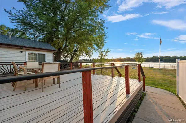 243 Oglethorpe DR, Elba Township, MI 48446