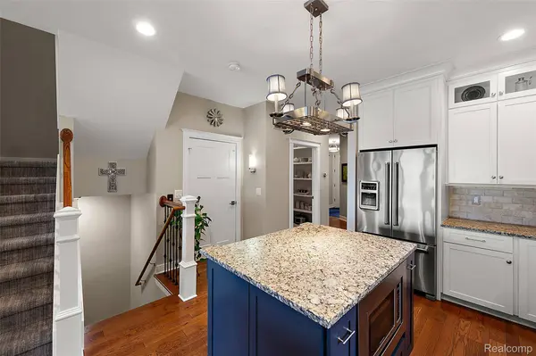 222 S Broadway ST #1, Lake Orion Village, MI 48362