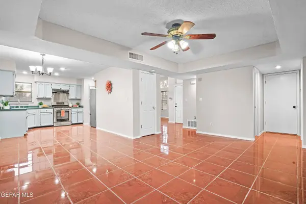 12084 DOS RIOS DR, El Paso, TX 79936