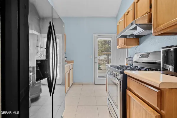 513 BRYCE DR, Horizon City, TX 79928