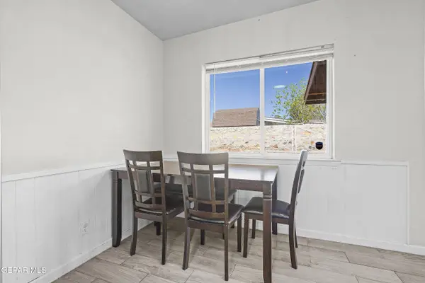 729 FALL RIVER RD, El Paso, TX 79907