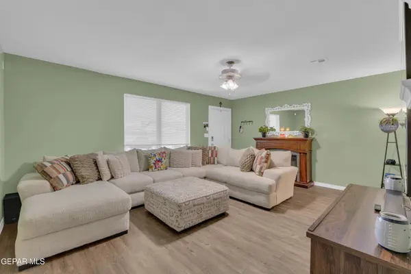 952 Painted Lady ST, Horizon City, TX 79928