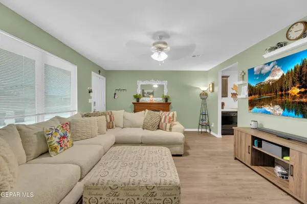 952 Painted Lady ST, Horizon City, TX 79928