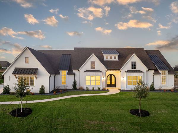 3232 Wellington Ln, Justin, TX 76247-2312